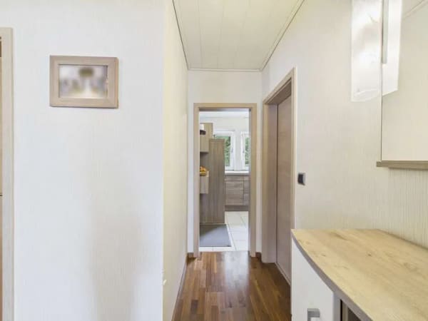 Immobilie in Brühl - Brühl: Lichtdurchflutete 3-Zimmer-Wohnung mit Balkon, Stellplatz & moderner Ausstattung! - Bild 3