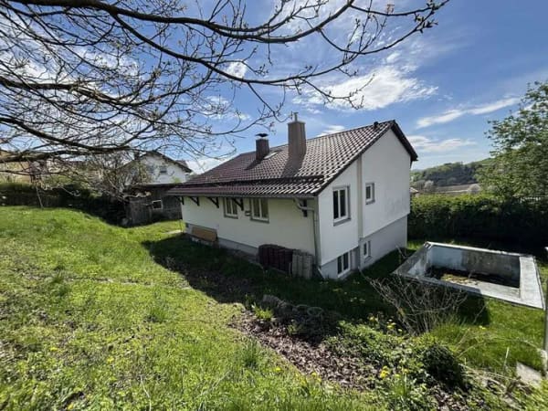 Immobilie in Waldkirchen - Ruhe. Weitblick. 846 m² Grundstück. – Ihr Haus mit Möglichkeiten in Waldkirchen - Bild 4