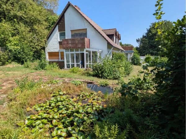 Immobilie in Sulzbach-Rosenberg - Großzügiges Haus auf traumhaftem Grundstück - Bild 1
