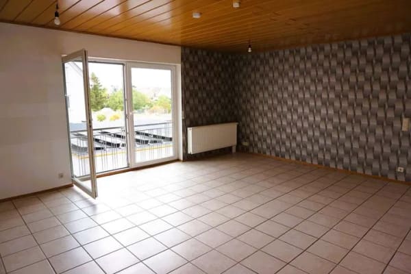 Immobilie in Bellheim - **2-Familienhaus mit Garagen in Bellheim** - Bild 1