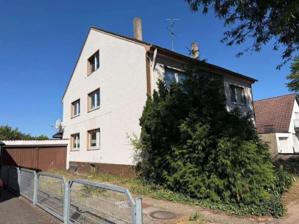 Immobilie in Langenfeld (Rheinland) - Mehrfamilienhaus mit 4 Wohneinheiten – 2 Wohnungen im EG frei - Bild 0