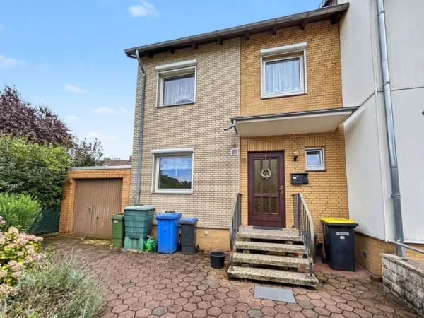 Immobilie in Algermissen - Ihr neues Zuhause – Reihenendhaus mit Garten, Terrasse und viel Potenzial in Algermissen - Bild 0
