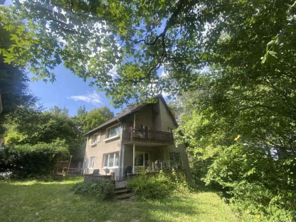Immobilie in Hameln - Ein/Zweifamilienhaus im Dornröschenschlaf an der Weser - Bild 0