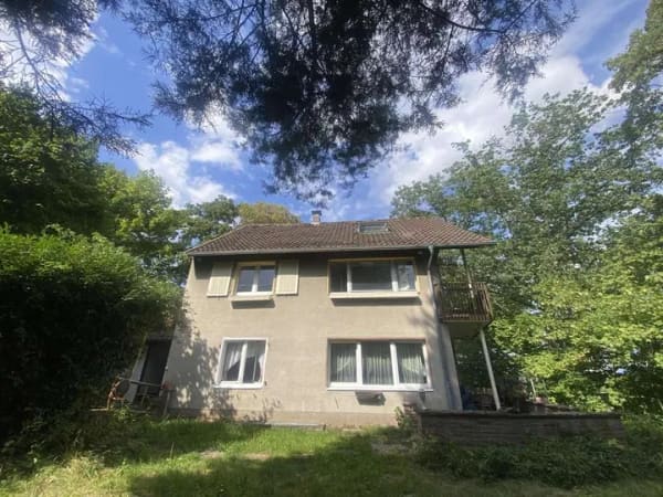 Immobilie in Hameln - Ein/Zweifamilienhaus im Dornröschenschlaf an der Weser - Bild 1