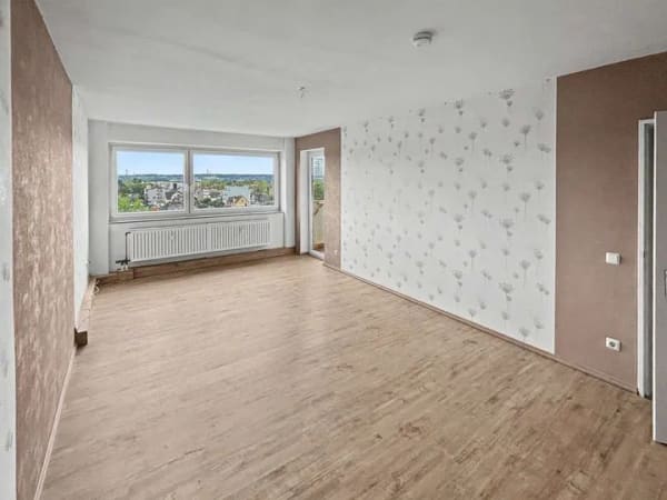 Immobilie in Wesseling - Sofort bezugsfrei! Attraktive 3-Zimmer-Wohnung in zentraler Lage von Wesseling - Bild 1