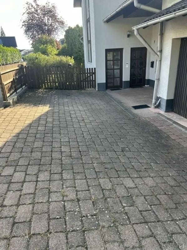 Immobilie in Spechbach - Wohnen mit besonderen Flair- großzügiges Wohnhaus mit Garten - Bild 3
