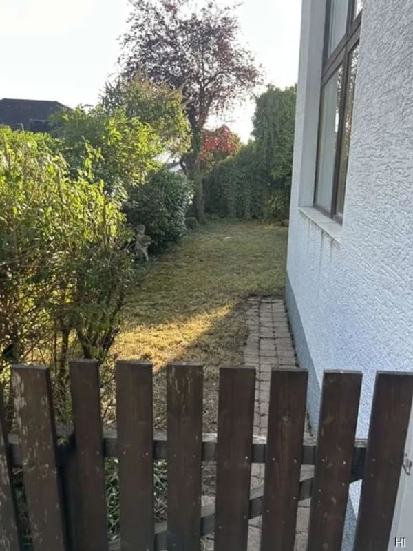 Immobilie in Spechbach - Wohnen mit besonderen Flair- großzügiges Wohnhaus mit Garten - Bild 4