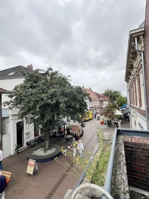 Immobilie in Leer - Citylage Leer: Wohn- und Geschäftshaus mit 3 Einheiten und vielfältigem Entwicklungspotenzial - Bild 2