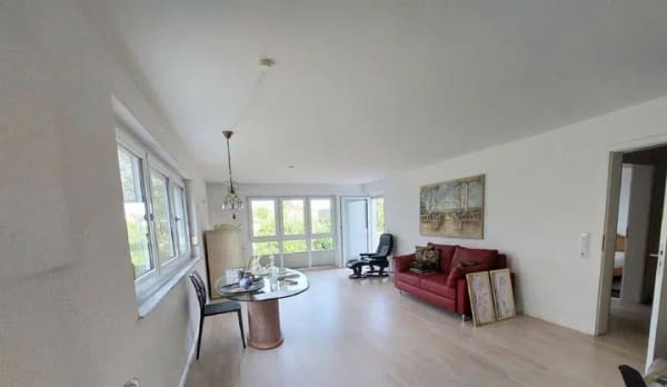 Immobilie in Staufen im Breisgau - großzügige 2-Zimmer-Maisonette-Wohnung mit Studio - Bild 0
