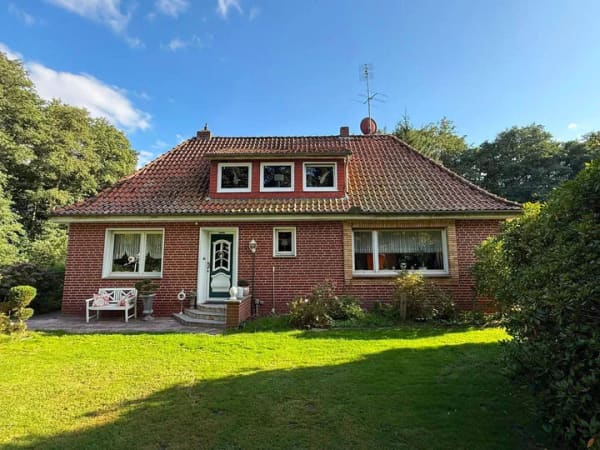 Immobilie in Twistringen - Einfamilienhaus mit Einliegerwohnung - Bild 0