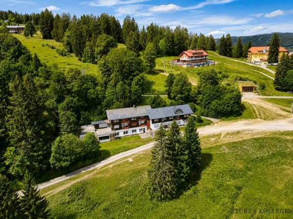 Immobilie in Feldberg - Ferienimmobilie in traumhafter Höhenlage am Feldberg – Natur, Erholung und Freizeit vor der Haustür - Bild 0