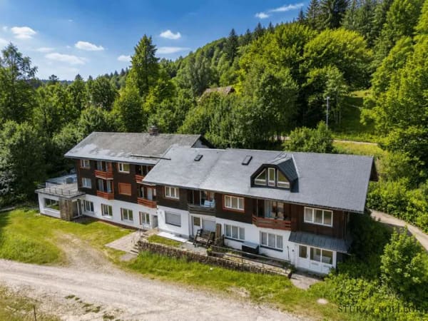 Immobilie in Feldberg - Ferienimmobilie in traumhafter Höhenlage am Feldberg – Natur, Erholung und Freizeit vor der Haustür - Bild 2