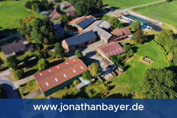 Immobilie in Schiffdorf - Großzügiges Hofanwesen in Ortsrandlage - Wohnhaus, 6 Nebengebäude und ca. 2 ha Grundstück - Bild 0