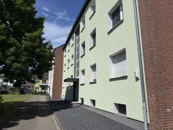 Immobilie in Niederkrüchten - Helle 3-Zimmer-Eigentumswohnung im 1. OG mit Balkon und Blick ins Grüne in 41372 Niederkrüchten - Bild 0