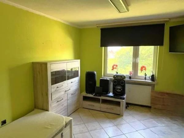 Immobilie in Niederkrüchten - Helle 3-Zimmer-Eigentumswohnung im 1. OG mit Balkon und Blick ins Grüne in 41372 Niederkrüchten - Bild 2