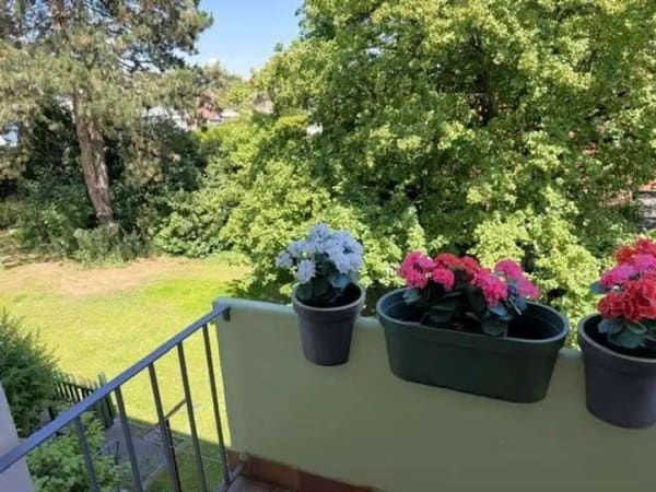 Immobilie in Niederkrüchten - Helle 3-Zimmer-Eigentumswohnung im 1. OG mit Balkon und Blick ins Grüne in 41372 Niederkrüchten - Bild 3