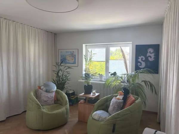 Immobilie in Ottersweier - Stilvolle Wohnung mit großzügigem Grundriss und langfristigem Mietverhältnis - Bild 3
