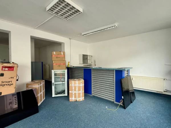 Immobilie in Prüm - ZENTRAL IN PRÜM: Wohn- und Geschäftshaus mit Potenzial, Garage und sechs Stellplätzen - Bild 2