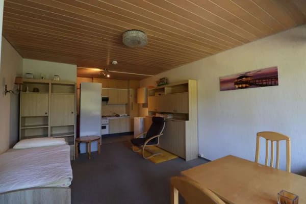 Immobilie in Schönwald im Schwarzwald - Charmante 1-Zimmer-Etagenwohnung in Schönwald im Schwarzwald - Bild 4
