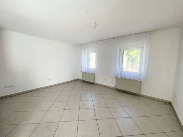 Immobilie in Freudenberg - Solides Zweifamilienhaus in Freudenberg-Oberheuslingen sucht freundliche, neue Eigentümer - Bild 3