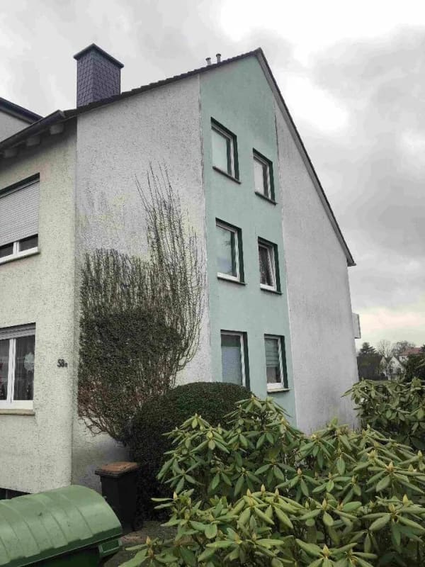 Immobilie in Bünde - Freistehendes Mehrfamilienhaus mit 8 Wohneinheiten und 2 Garagen - Bild 4