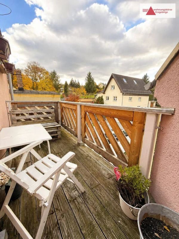 Immobilie in Lichtenstein/Sachsen - Gepflegtes Zweifamilienhaus mit Gewerbeeinheit/Büro, Balkon & Garten in Lichtenstein bei Zwickau - Bild 4