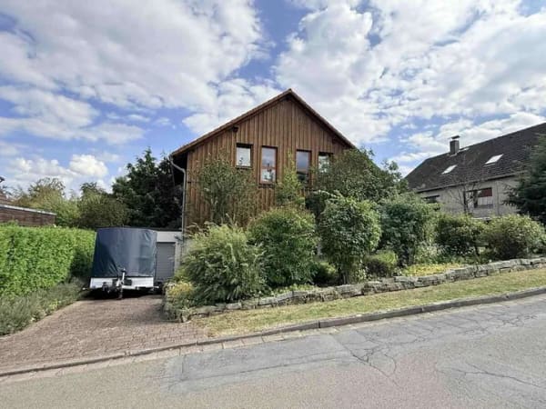 Immobilie in Beckedorf - Exklusiv bei KARSTEN IMMOBILIEN: Großzügiges Traumhaus, begehrte Lage, großes Grundstück - Beckedorf - Bild 1
