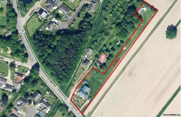 Immobilie in Hohnstorf (Elbe) - Mehrgenerationenhaus 300m² + 6.300m² für die große Familie - Bild 1