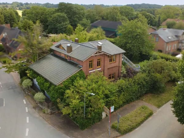 Immobilie in Kükels - Tradition trifft Moderne: Individuelles Anwesen mit vielseitigem Atelier & absoluter Privatsphäre - Bild 1