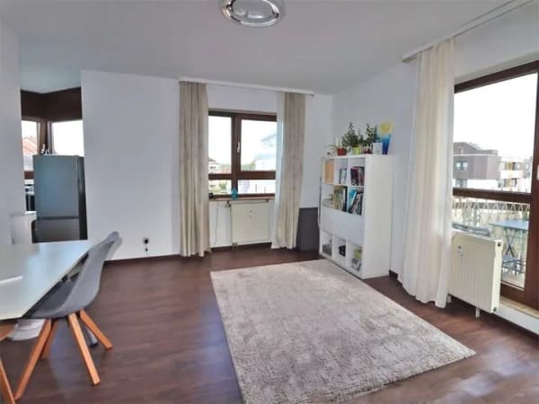Immobilie in Speyer - Kleine, aber feine Wohnung in gepflegtem Mehrfamilienhaus in Speyer! - Bild 1