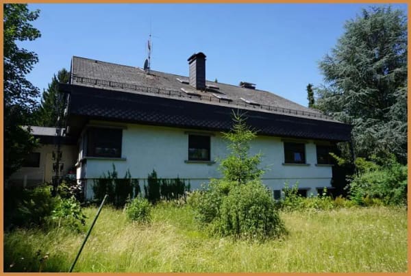 Immobilie in Hausach - Hochwertiges Einfamilienhaus in begehrter Lage von Hausach – großzügig, hell und familiengerecht! - Bild 2