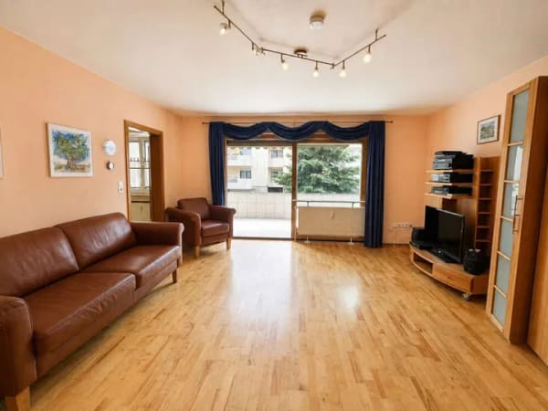 Immobilie in Mainaschaff - Wohnqualität im Erdgeschoss: 3-Zimmer-Eigentumswohnung mit Terrasse und Balkon! - Bild 2