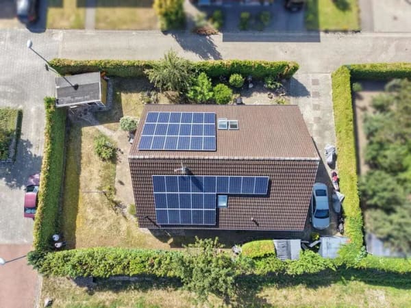 Immobilie in Kölln-Reisiek - Großzügiges Einfamilienhaus mit Einliegerwohnung, Vollkeller & Photovoltaikanlage in Kölln-Reisiek - Bild 2