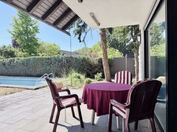 Immobilie in Umkirch - Solides Generationenhaus mit Pool - Bild 0