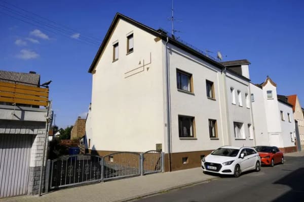 Immobilie in Elz - Einfamilienhaus Haus mit Nebengebäude und vielseitigen Nutzungsmöglichkeiten - Bild 0
