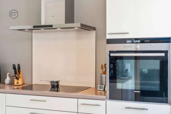 Immobilie in Stegen - Wohnen in oberster Etage mit unverbaubarem Panoramablick über Freiburg bis zu den Vogesen! - Bild 2