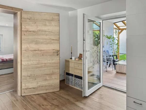 Immobilie in Tüßling - Modernisierte EG-Wohnung: Eigener Garten, Garage & top Lage – ideal f. Familien, Paare & Investoren - Bild 3