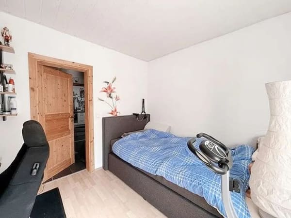 Immobilie in Riedstadt - Modernisierte & vermietete 3-Zimmer Wohnung im Erdgeschoss eines Zweifamilienhauses - Bild 3