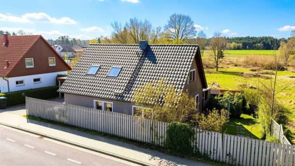 Immobilie in Wietze - Viel Platz, viele Möglichkeiten – EFH mit separatem Wohnbereich & moderner Energietechnik - Bild 0