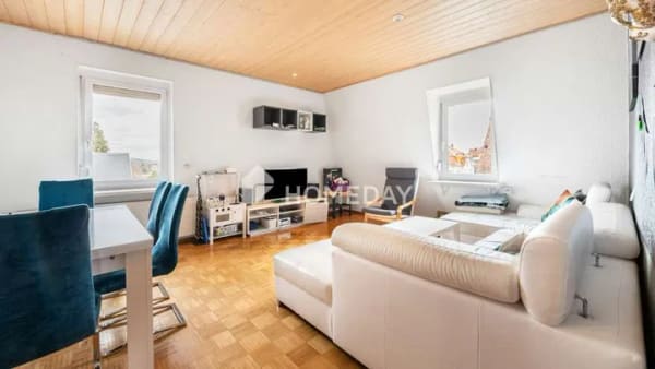 Immobilie in Donaueschingen - Charmante Vierzimmerwohnung mit 108 m², Einbauküche, modernisiertem Tageslichtbad und Garage - Bild 1