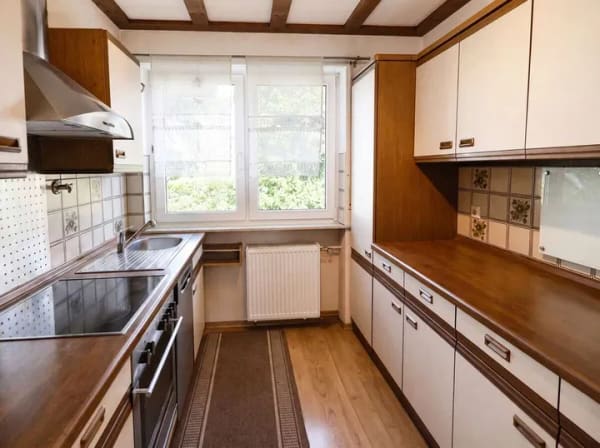 Immobilie in Heuchlingen - Großzügiges Zuhause mit Garten und Raum für mehr! - Bild 4