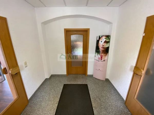 Immobilie in Lauter-Bernsbach - NEUER PREIS**** Solides Wohn- und Geschäftshaus, auch für Eigennutzer! - Bild 3