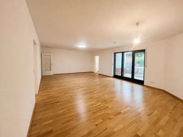 Immobilie in Kirchzarten - Renovierte 2-Zimmer-Wohnung mit Terrasse in Kirchzarten - Bild 4
