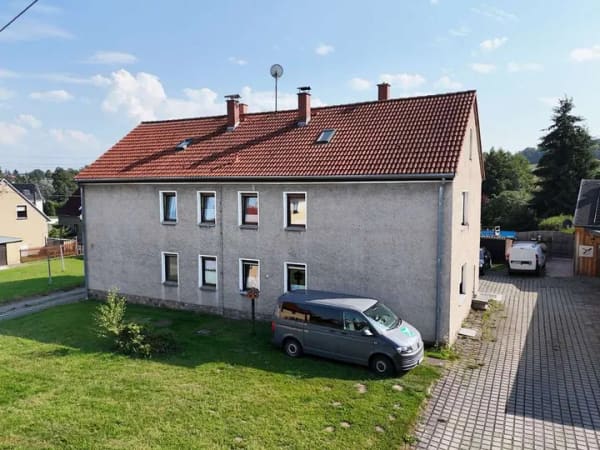 Immobilie in Lengenfeld - 3-Raum-Eigentumswohnung mit Garage & Stellplatz in Irfersgrün/Lengenfeld - Bild 0
