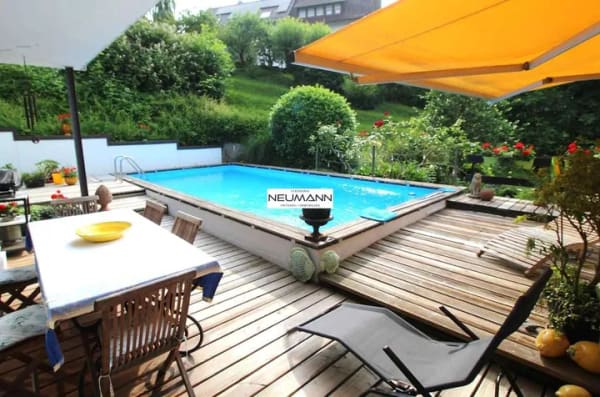 Immobilie in Offenburg - Terrassenwohnung mit Potential auf 2 Etagen mit Pool in Zell-Weierbach - Bild 2
