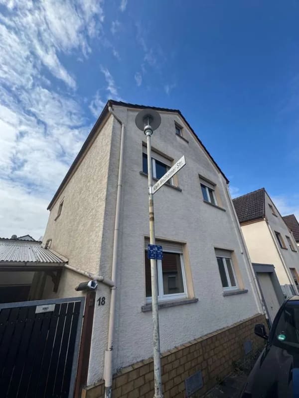Immobilie in Mainhausen - Gemütliches Eigenheim mit Innenhof und Carport - Bild 0