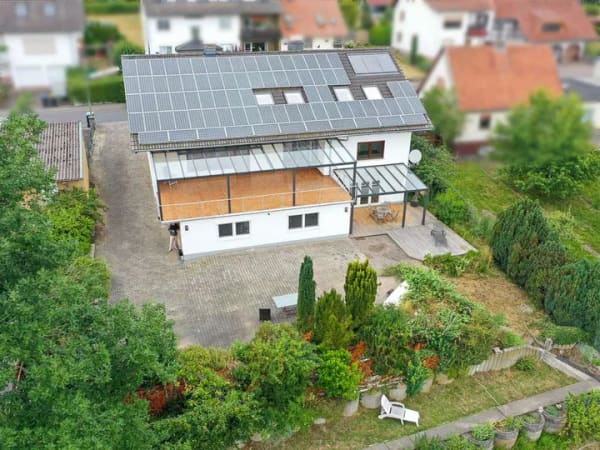 Immobilie in Kalbach - Ein unverbaubarer Blick in Ihre Zukunft: Traumhaftes Zuhause oder zukunftssicheres Investment - Bild 1