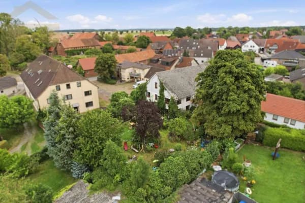 Immobilie in Lehre - Gepflegte Doppelhaushälfte mit 223 m² Wohnfläche! Meine Immobilie = Mein Partner! - Bild 2