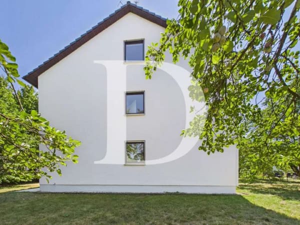 Immobilie in Langweid am Lech - Großzügiges Mehrfamilienhaus in Stettenhofen - Bild 2