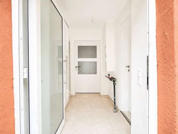 Immobilie in Elmstein - Platz für heute. Ideen für morgen. Einfamilienhaus mit Garten und zwei Stellplätzen - Bild 2